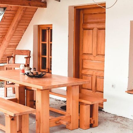 Sobe Na Vinskoj Cesti Zmajevac Apartment ภายนอก รูปภาพ